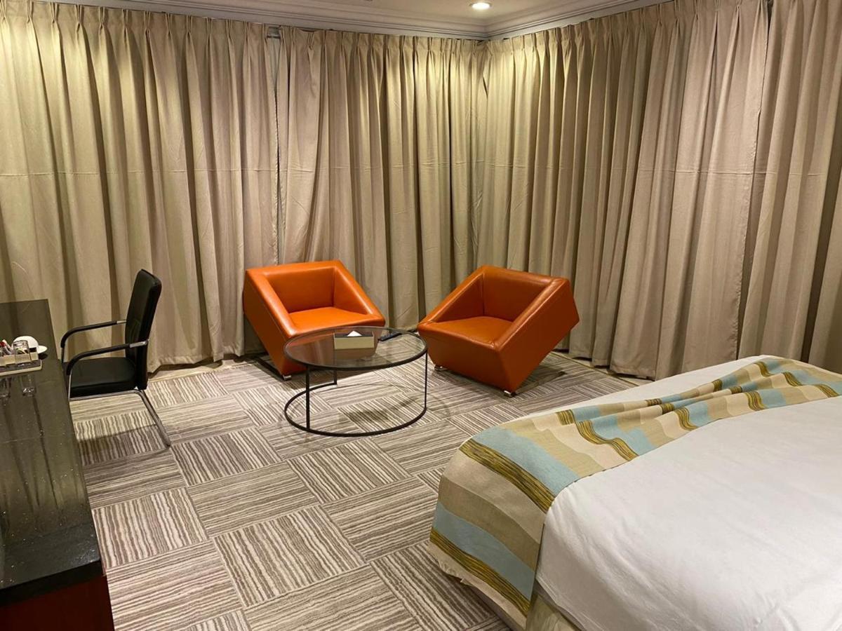 Al Wadaq Hotel 타이프 외부 사진